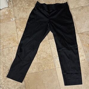 Talbots Women 8P . Black satin pant.